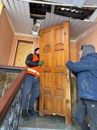 Новини Харкова: наслідки обстрілу в Нвобаварському районі
